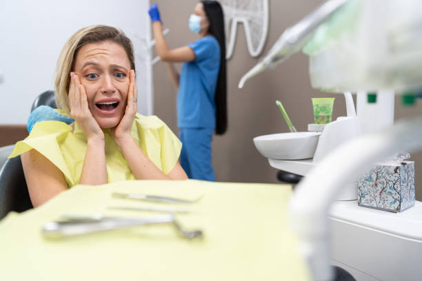 Best Broken or Chipped Tooth Repair in Juarez, TX